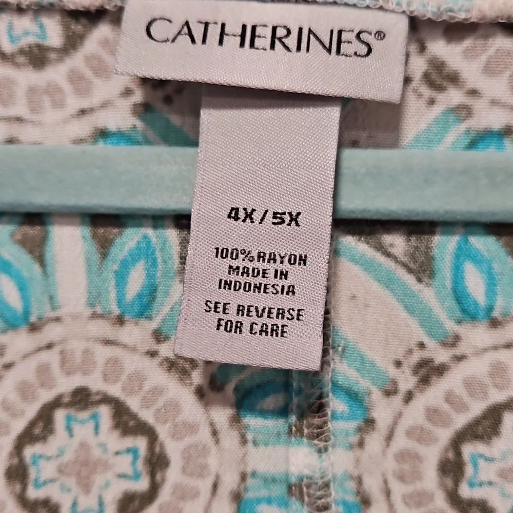 Catherines Blue and Gray Patterned Kimono